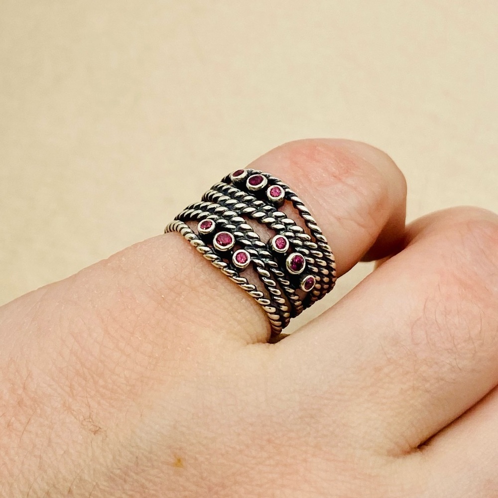 EUC Pandora 190863RHL 925 Sterling Silver Hidden Romance Ring w/ Rhodolite Stone - Picture 8 of 17